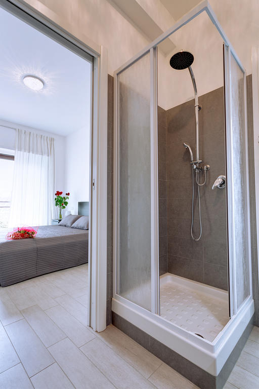 Elements Guest House Ρώμη Δωμάτιο φωτογραφία